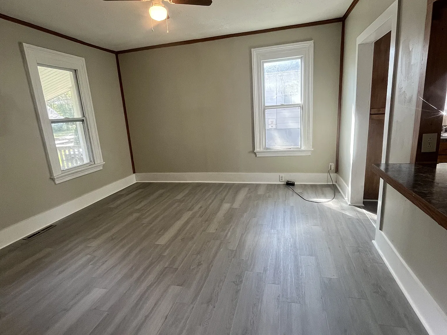 915 Doolin - 1 — Photo 3