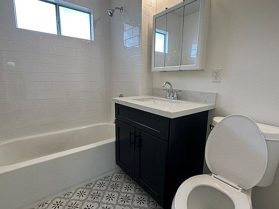 2nd image of 2441 S Baldwin Ave #U