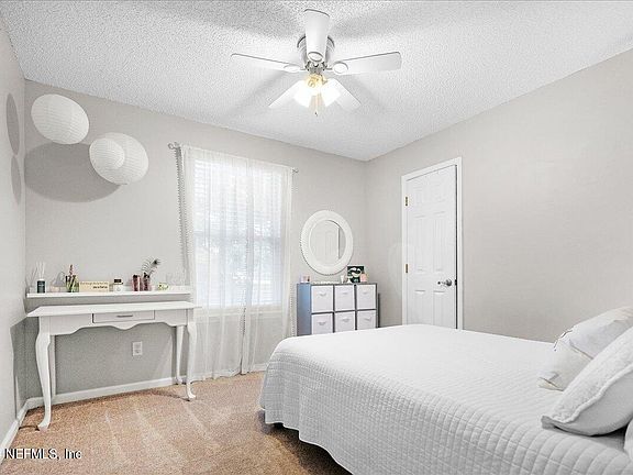 5th image of 3046 HIDDEN OAKS Drive