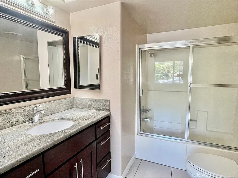 38 N Bonnie Ave #7 — Photo 20