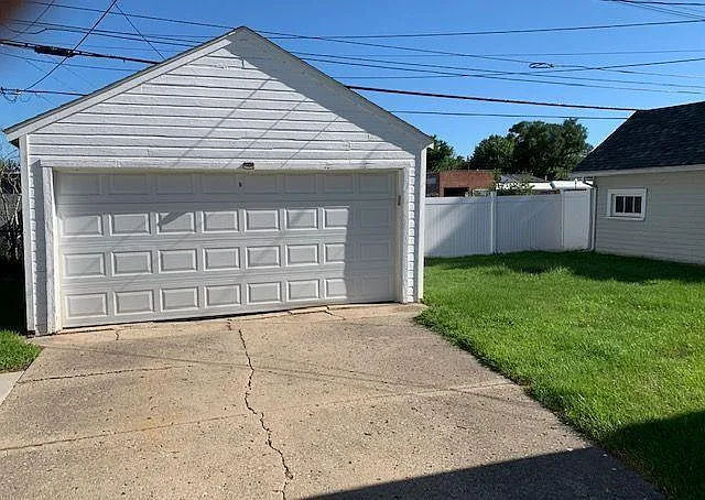 2 bed, 1603 sqft, $2,100 — Photo 4