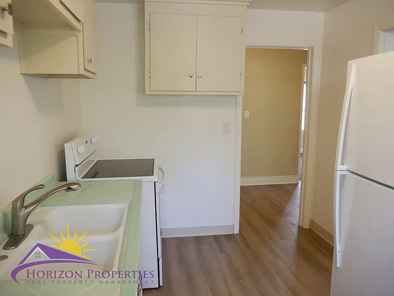 4908 Gastman Way — Photo 9
