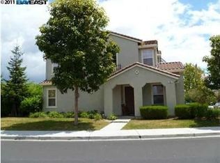 202 Dutra Vernaci Dr, Union City, CA