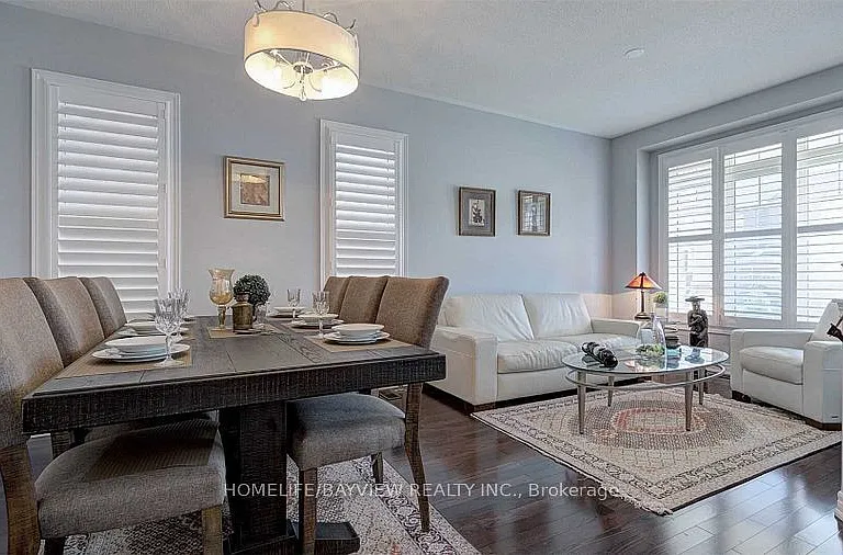 87 Betony Dr — Photo 2
