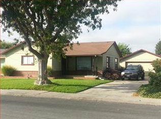 104 W Acacia St, Salinas, CA 93901