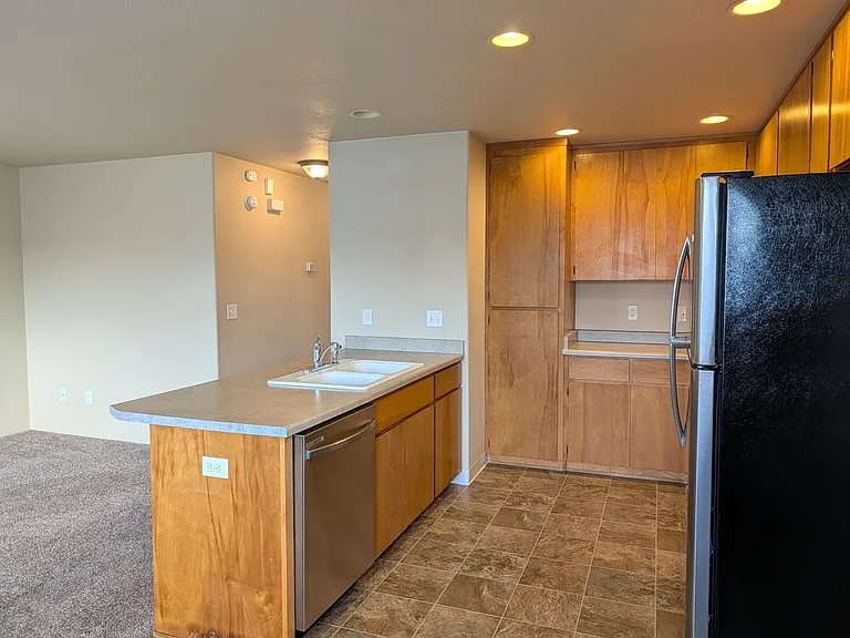 3161 Juniper Ridge Dr #11 — Photo 10