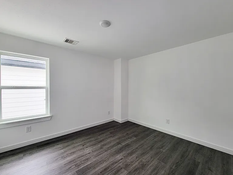 8122 Sterlingshire St #A — Photo 15