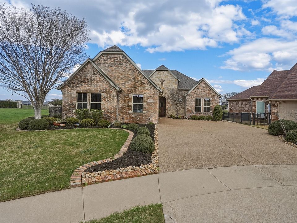 1st image of 1404 Amsterdam Ct