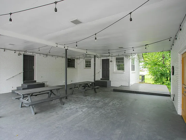 215 Donna Dr #S — Photo 19