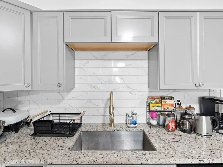 305-307 Hightower Rd #2 — Photo 13