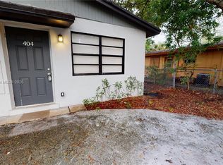 404 NW 21st Ter, Fort Lauderdale, FL 33311