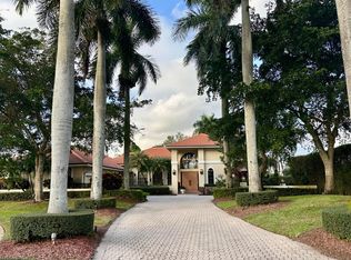 17906 Deauville Ln, Boca Raton, FL 33496