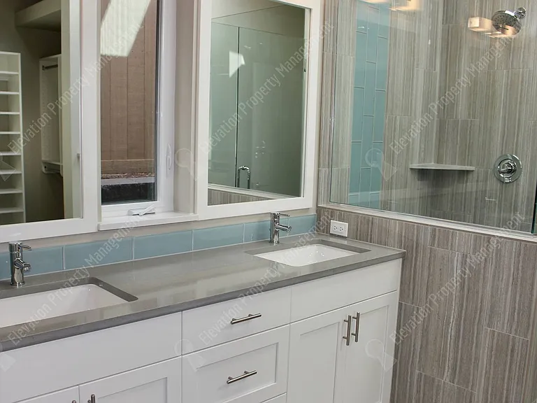 3038 NW Clearwater Dr — Photo 16