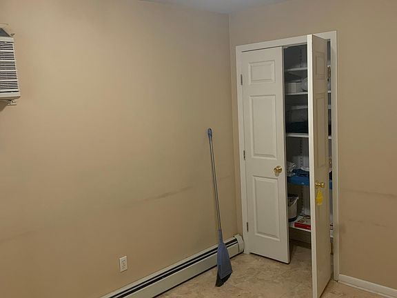 2nd image of 2207 Kingsland Ave #1