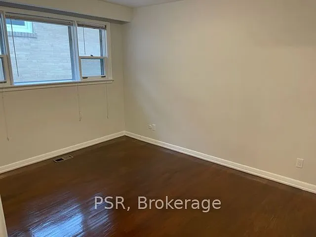 66 Prue Ave — Photo 16