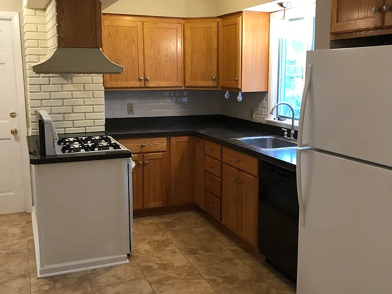 117 Norwood Ave #2 — Photo 14