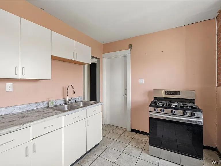 263 Minnesota Ave #UPPER — Photo 9