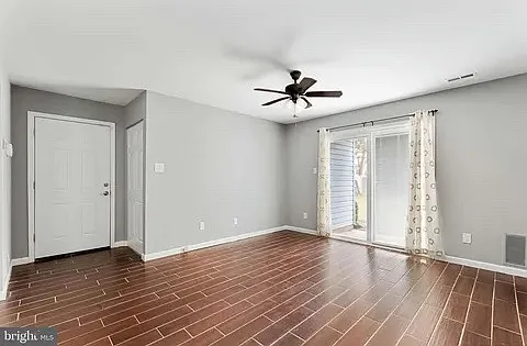 641 Covington Ct — Photo 3