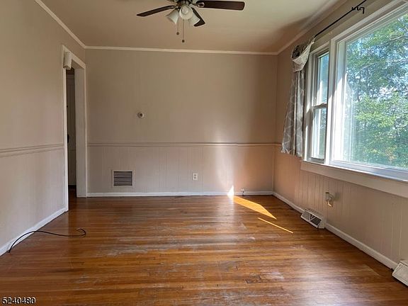 3rd image of 16 Mattison Ave