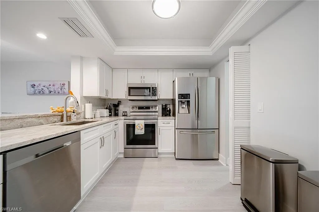 2 bed, 2.5 bath, 1432 sqft, $5,500 — Photo 1