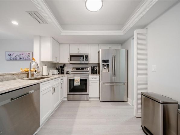 820 Meadowland Dr APT D