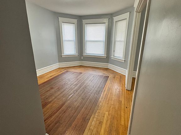 2nd image of 164 Tremont St #2