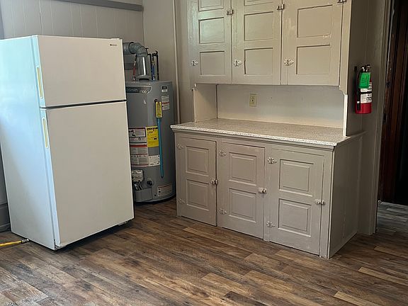 3rd image of 5245 W Seneca St #3
