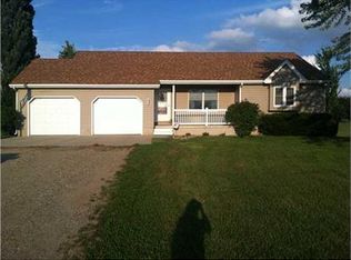 7276 N Williams Rd, Saint Johns, MI 48879