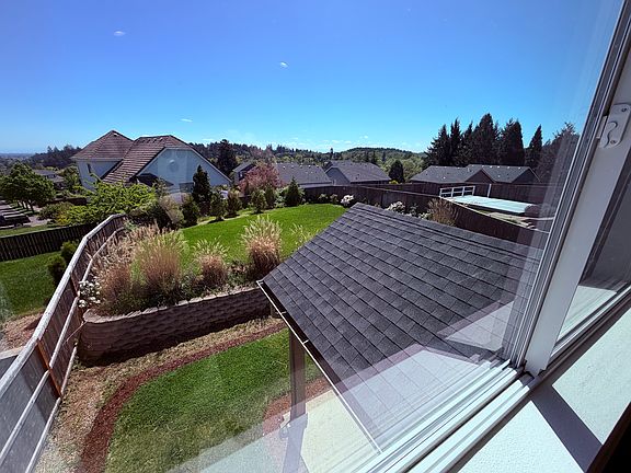 2nd image of 2815 NW Deer Run Pl