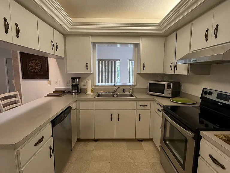 7423 Sparta Rd — Photo 9