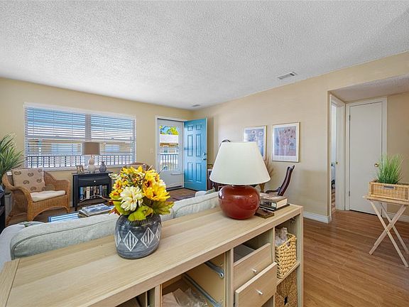 4th image of 5217 81st St N APT 16