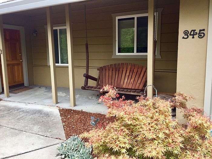 1st image of 345 Gladys Dr
