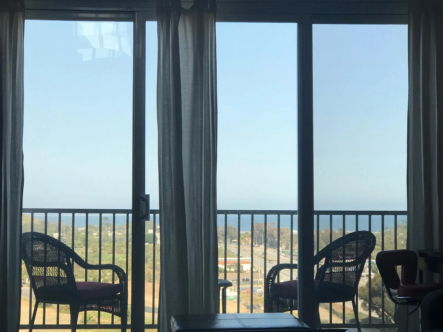 2 bed, 856 sqft, $5,550 — Photo 4