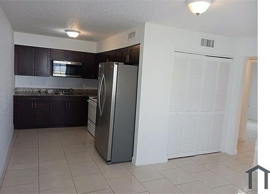 1st image of 4316 E Citrus Cir APT 2