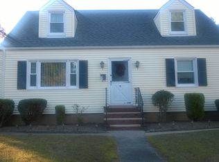 9 Richards Ave, Succasunna, NJ 07876