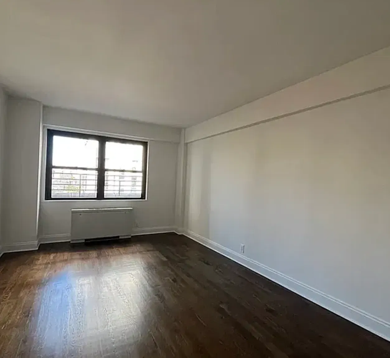 401 East 88th Street — Photo 3