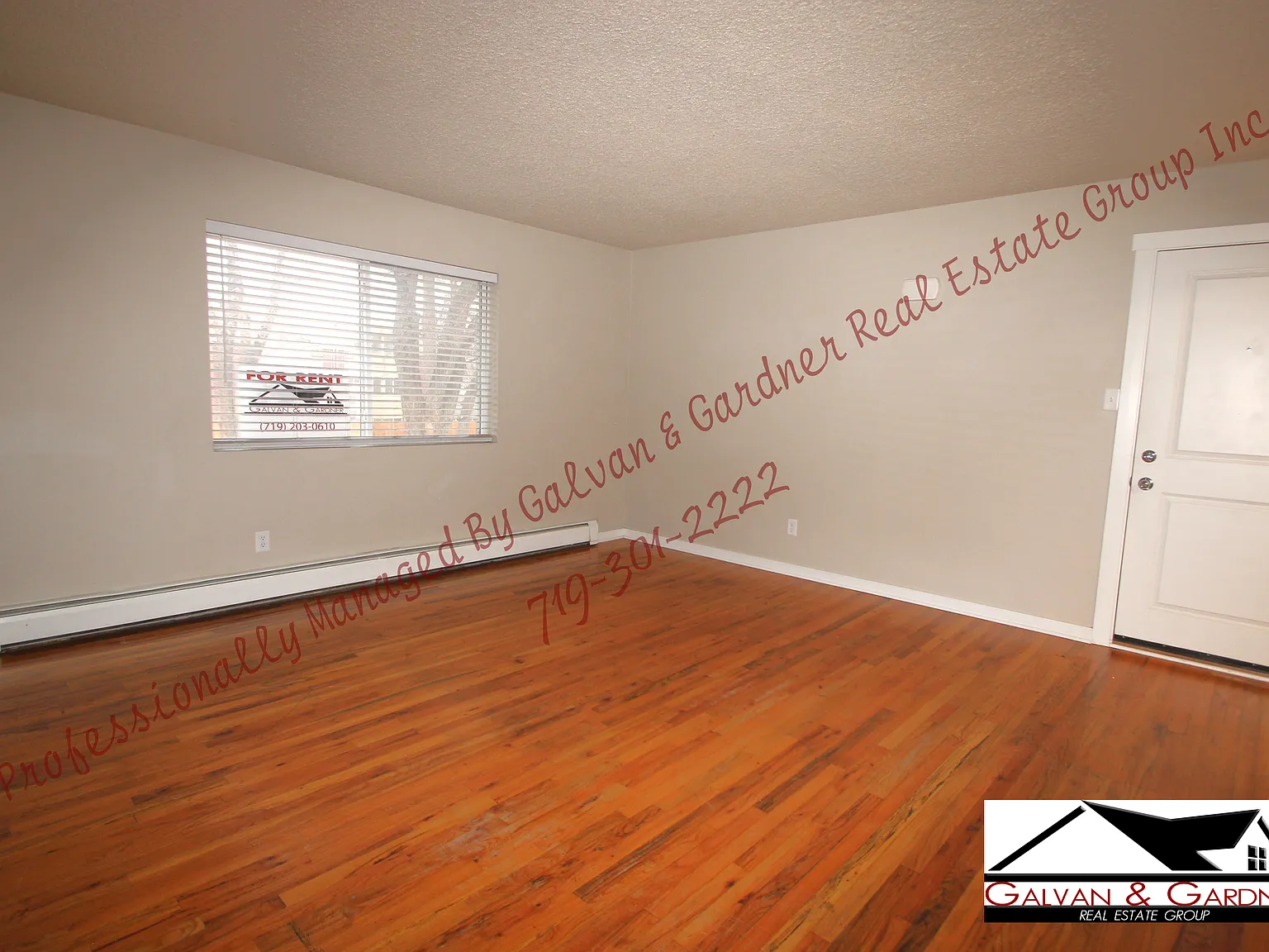 2 bed, 725 sqft, $900 — Photo 2