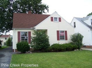 21418 Kenyon Dr, Maple Heights, OH