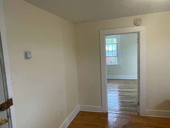 4th image of 88 Brackett St #3