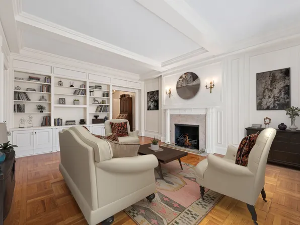 4 East 95th Street 3D image 2 of 15