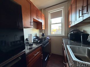 2 Charlesgate W #25, Boston, MA 02215