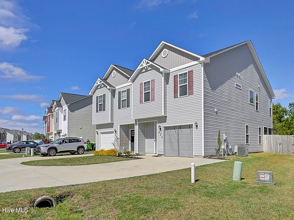 2nd image of 331 Frisco Way