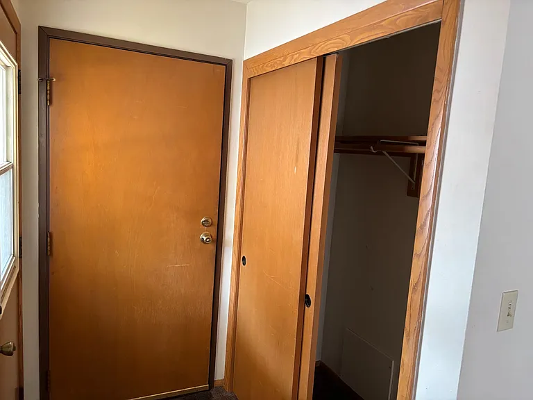 4331 W Tripoli Ave #B — Photo 8