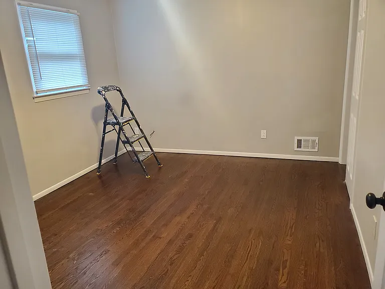 30 Bartha Ave #30 — Photo 11