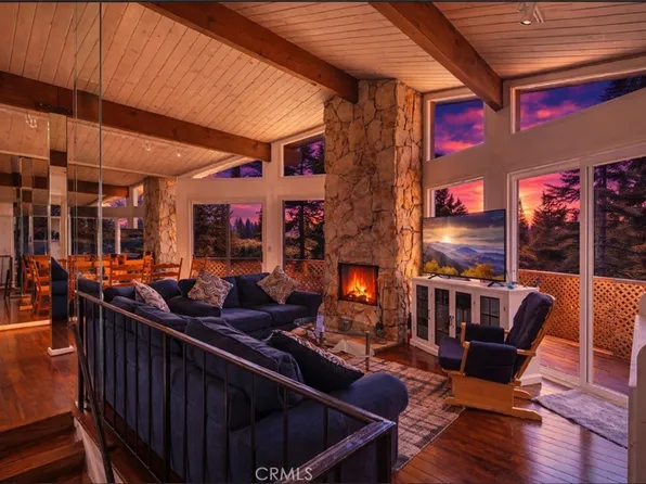 717 Oakmont Ln, Lake Arrowhead, CA 92352