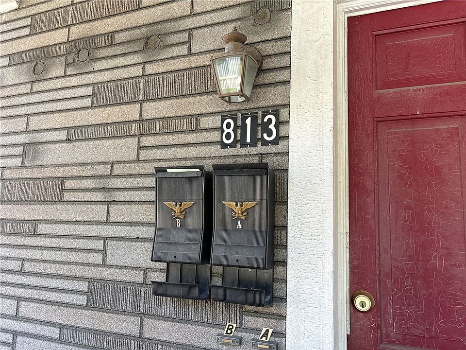 2nd image of 813 Sidney St