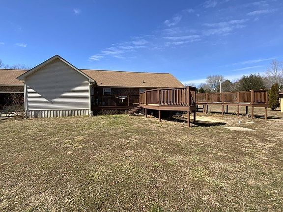 3rd image of 4090 Faithway Dr
