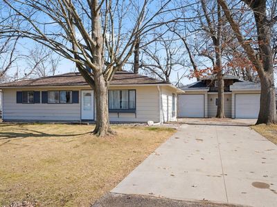 1906 Robin Dr, Warsaw, IN, 46580