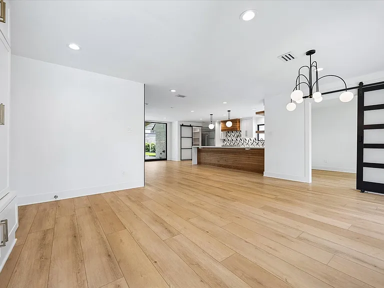 12510 Mooreknoll Ln — Photo 10