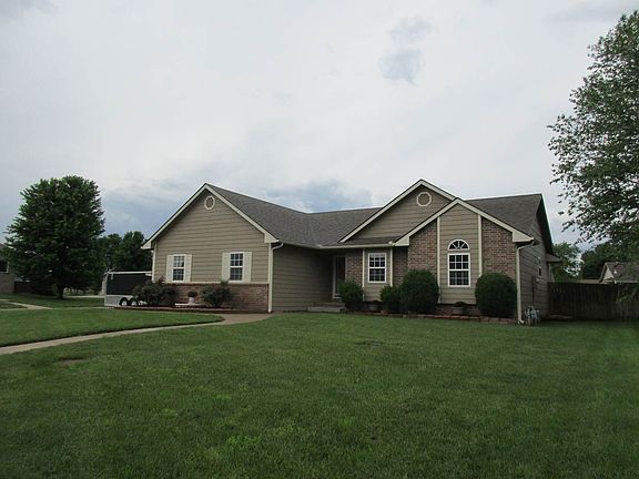 2nd image of 1771 E Lakeland Dr